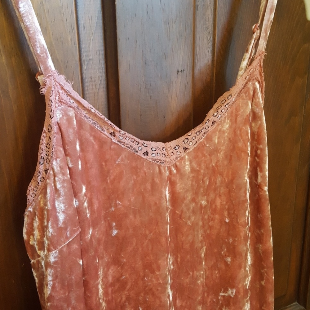 Brand new Bobeau velvety pink dress - Picture 4 of 7